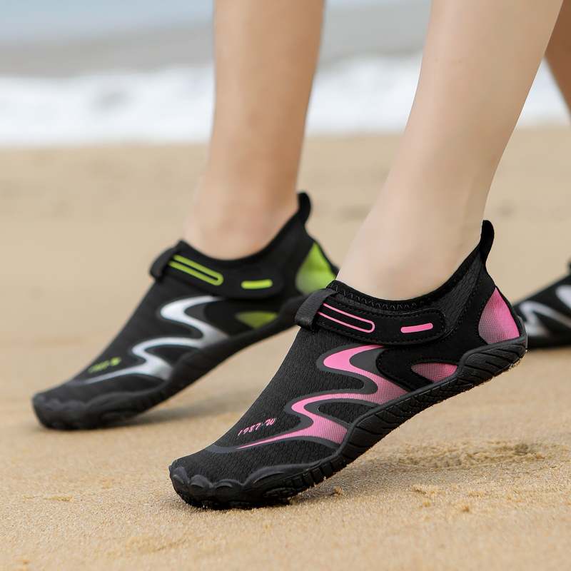 Men Accessories For Beach - Męskie i damskie sandały do chodzenia